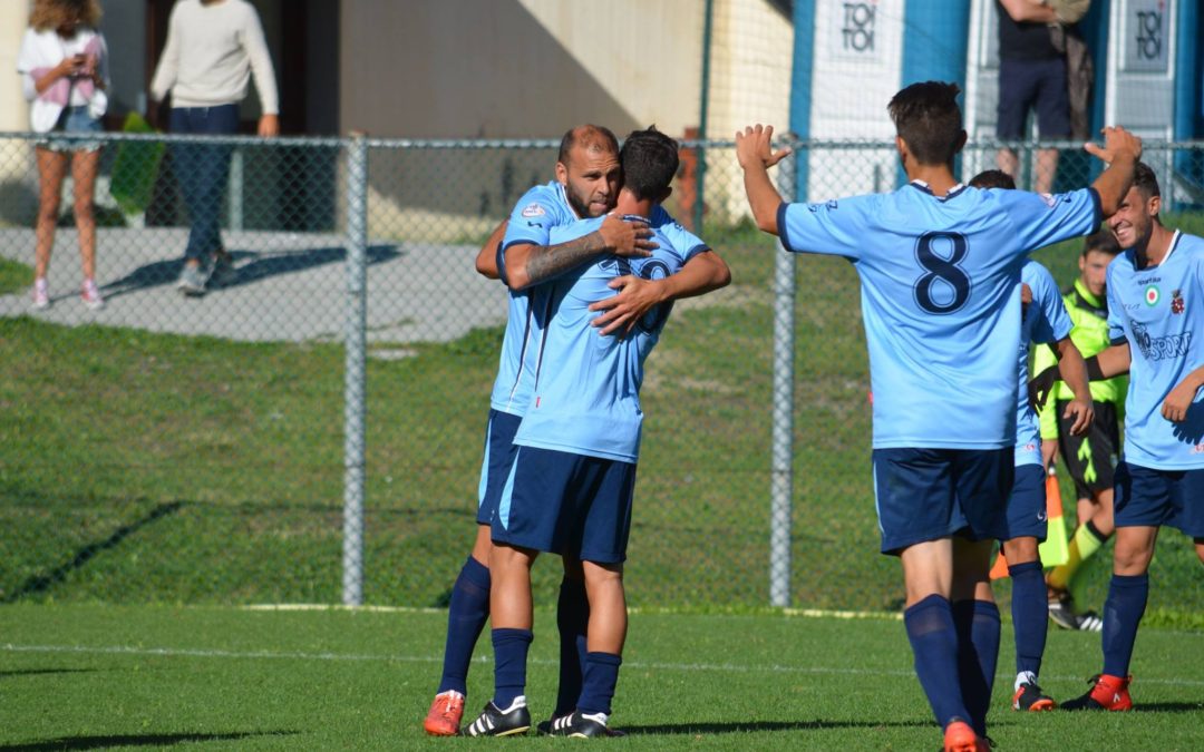 Liberato Villa, l’attaccante argentino firma con la Sangiustese