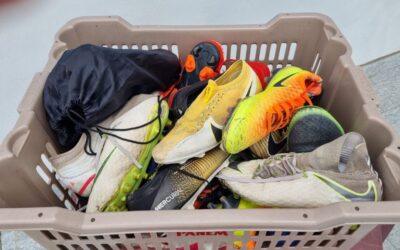 Oltre 100 paia di scarpe per la prima raccolta Boots For Africa